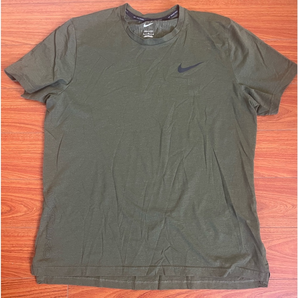 Men nike shirt
